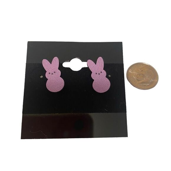 Adorable Handmade Small Pink Peeps Bunny Posts. - Picture 5 of 5